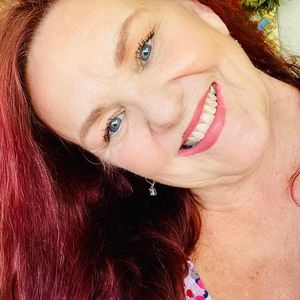 Meet your Posher, Beverly